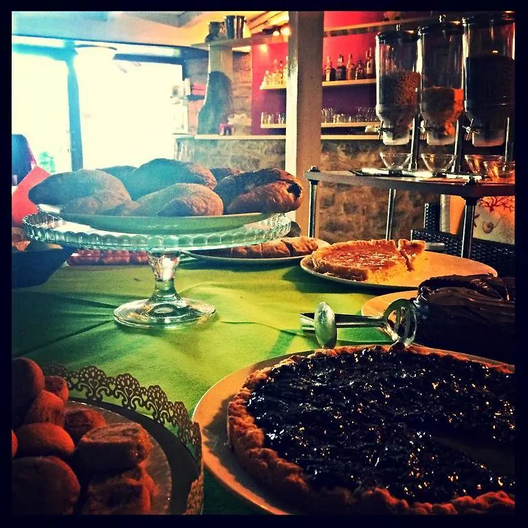 فندق مبيت وإفطار غونيسا En Ville Bed And Breakfast